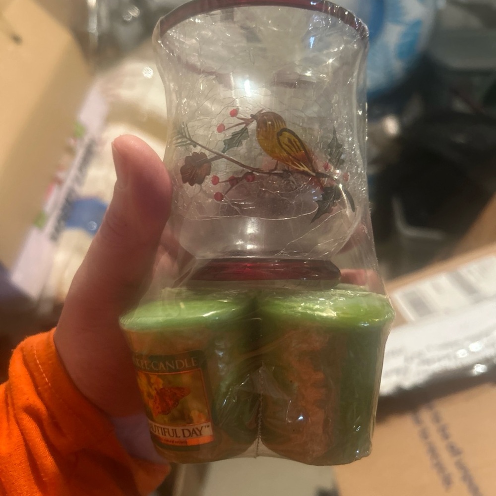 Yankee Candle Beautiful Day Votive Set with Bird Design